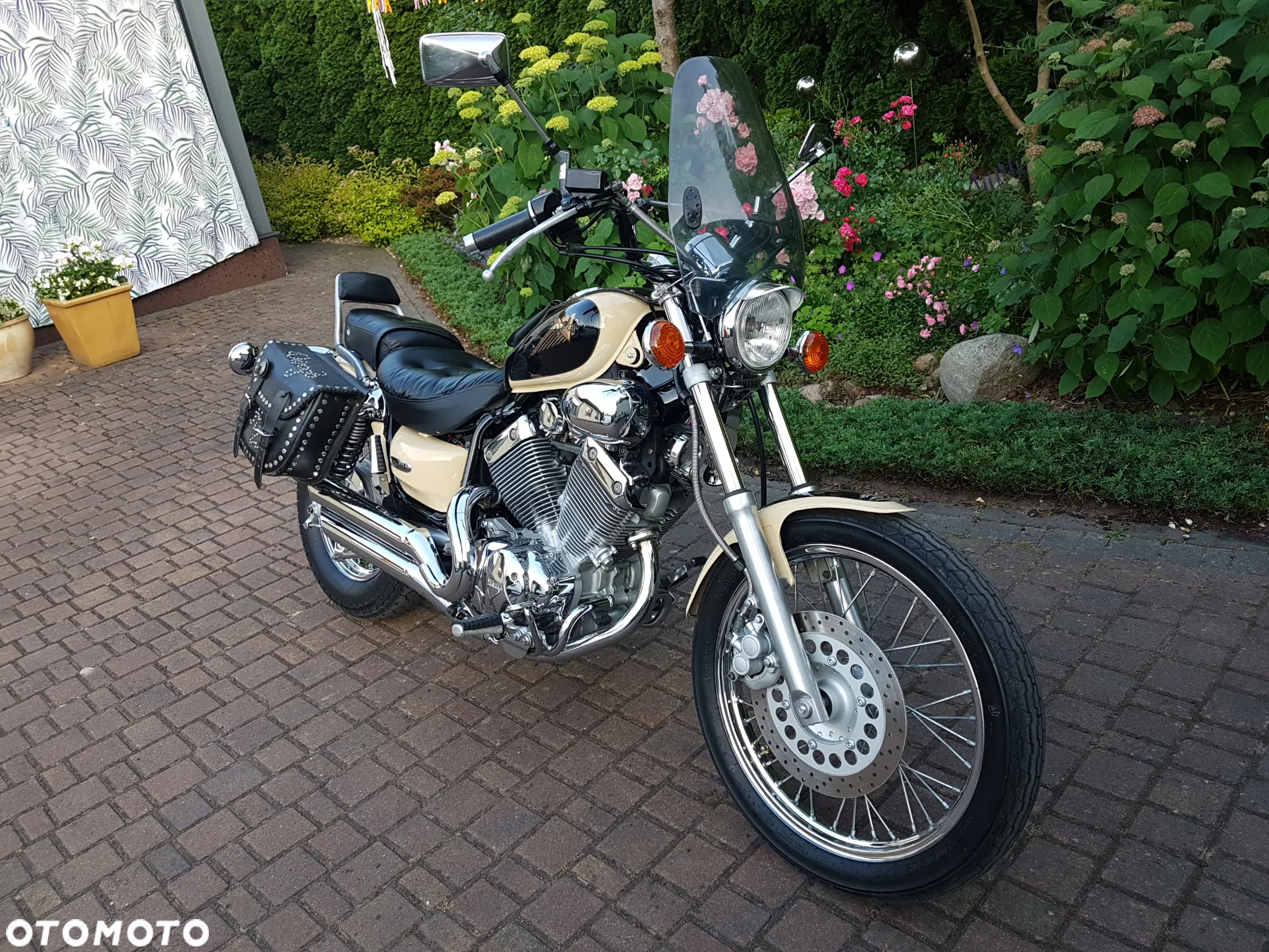 Yamaha XV - 9