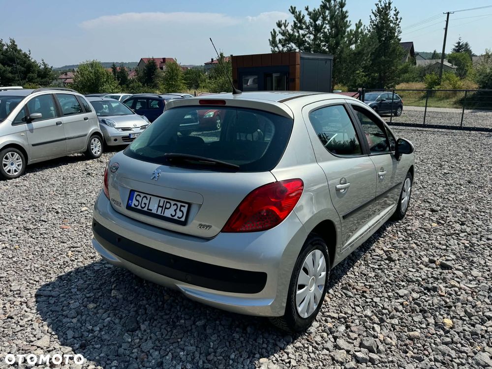 Peugeot 207 1.4 Business Line - 4