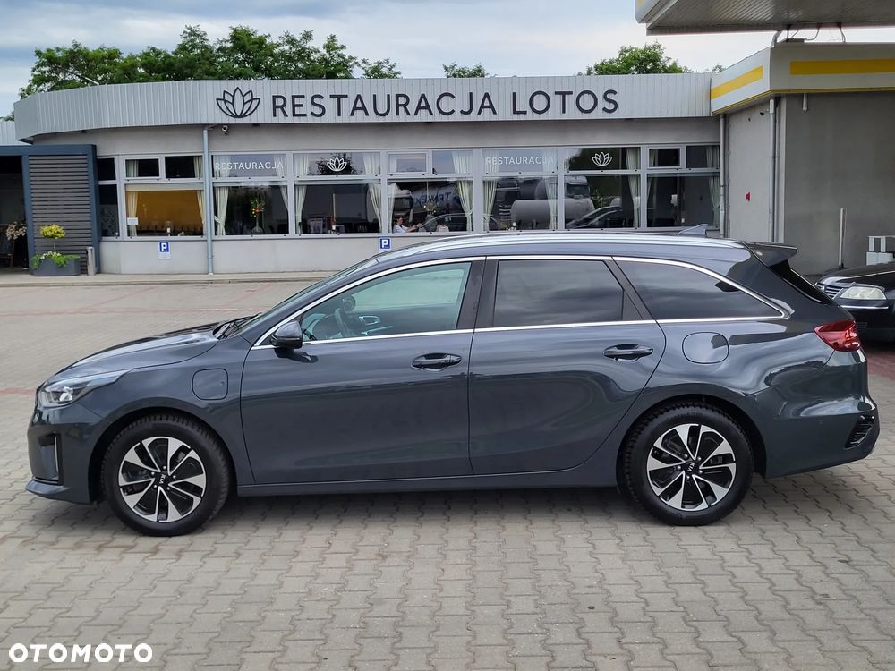 Kia Ceed 1.6 GDI PHEV XL DCT - 12