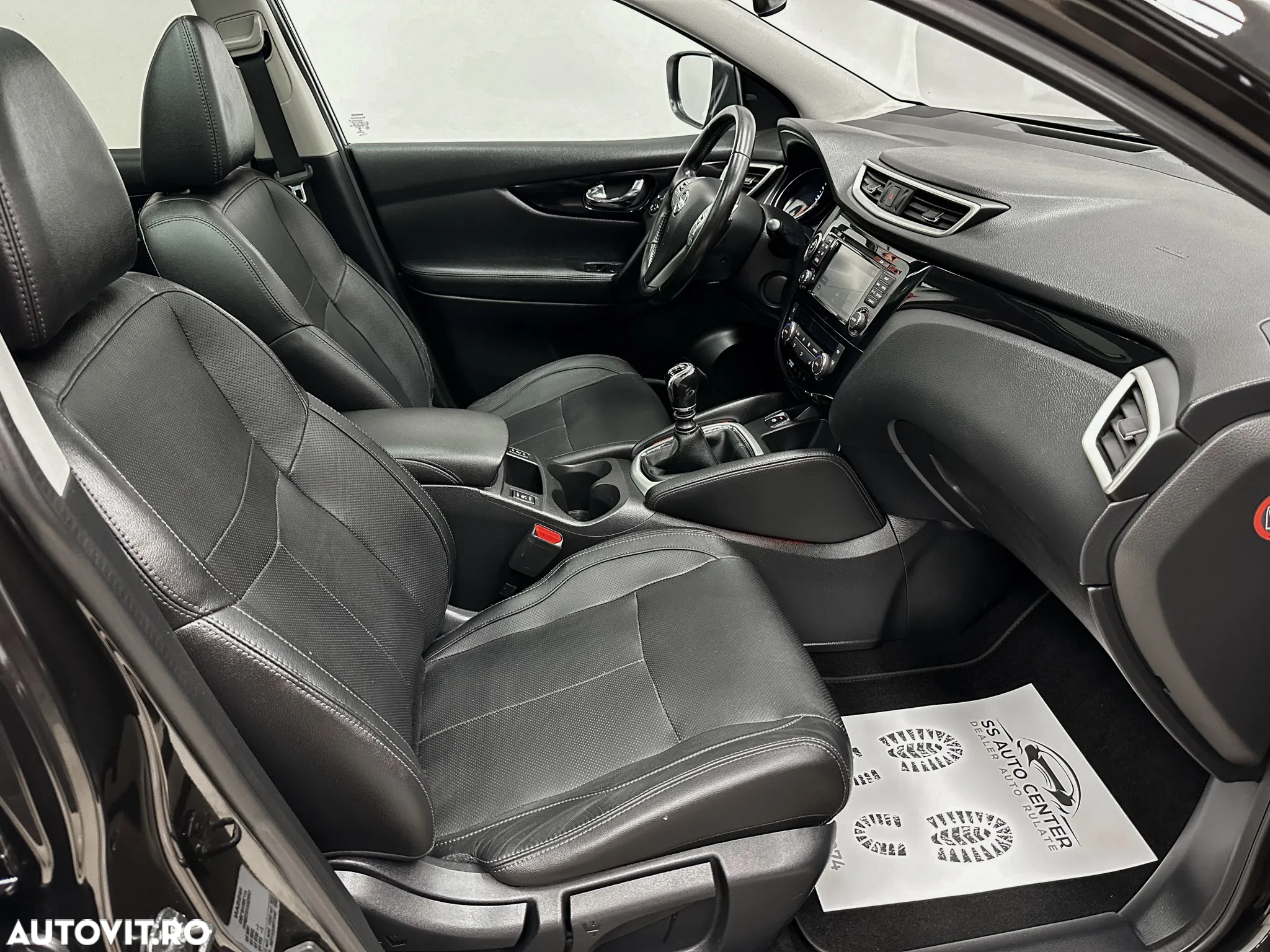 Nissan Qashqai 1.6 DCI Start/Stop Tekna - 12
