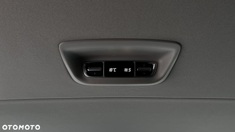 Mercedes-Benz Klasa V - 27