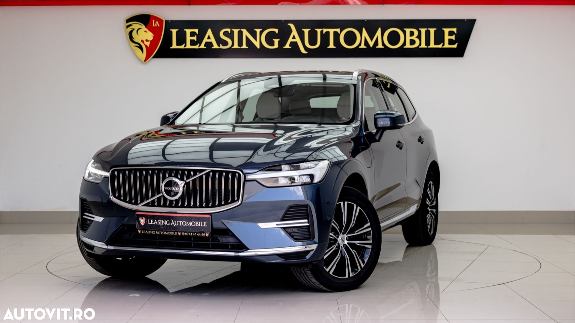 Volvo XC 60 T8 AWD Recharge Geartronic Inscription - 2