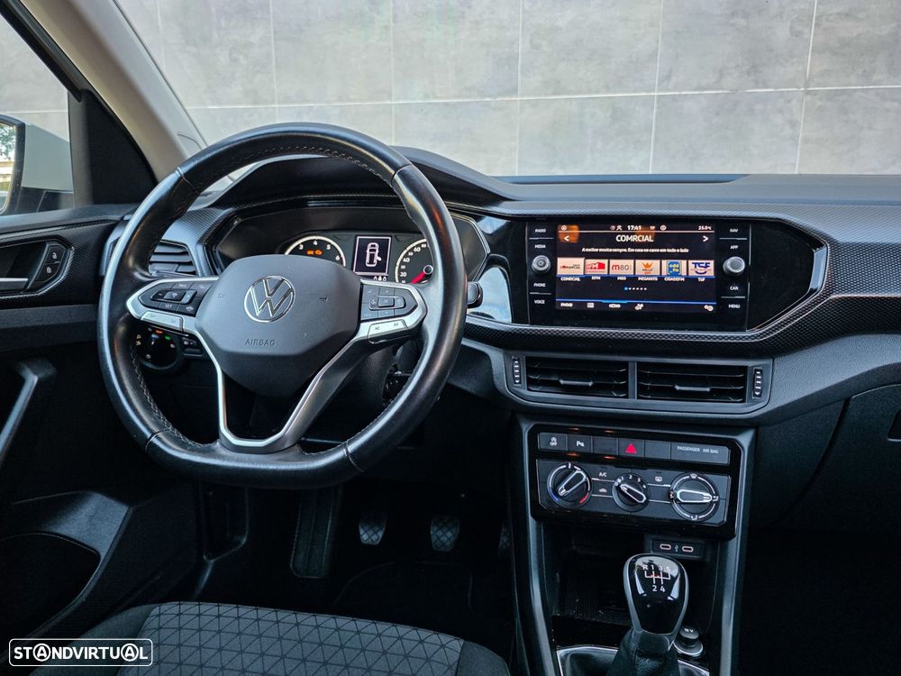 VW T-Cross 1.0 TSI Life - 30