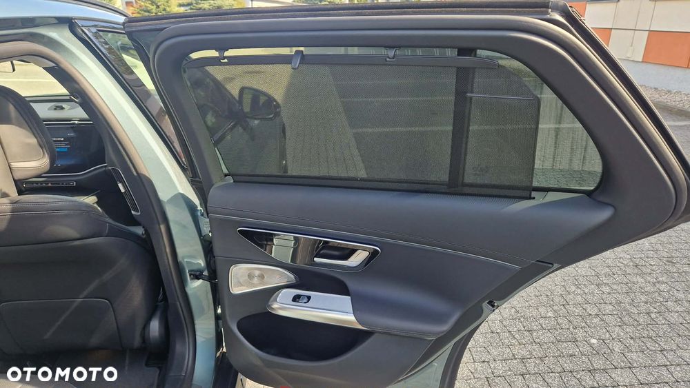 Mercedes-Benz Klasa E - 22