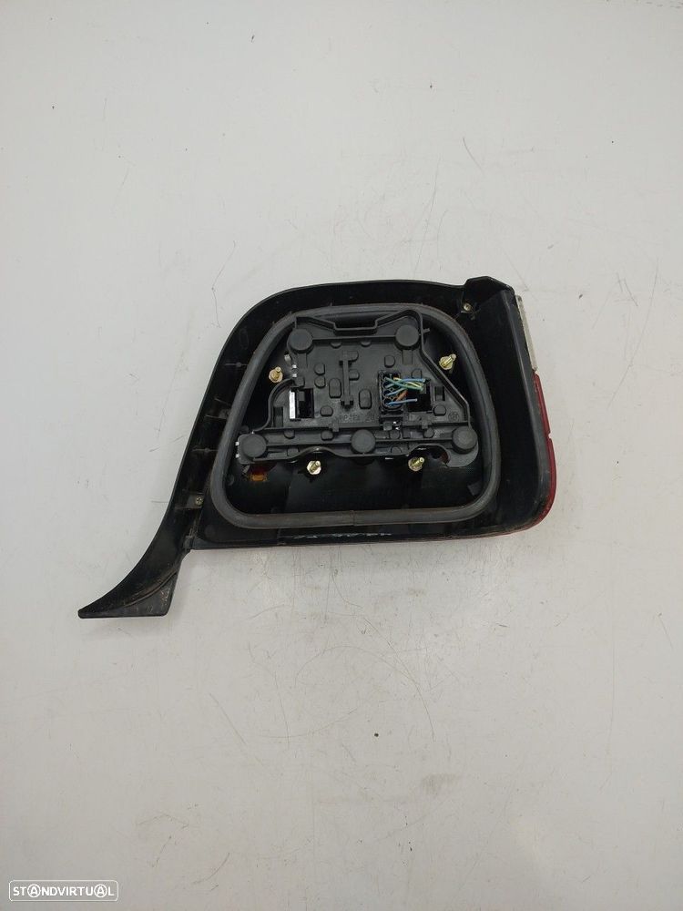 Farolim Stop Esq Bmw 3 Touring (E36) - 4