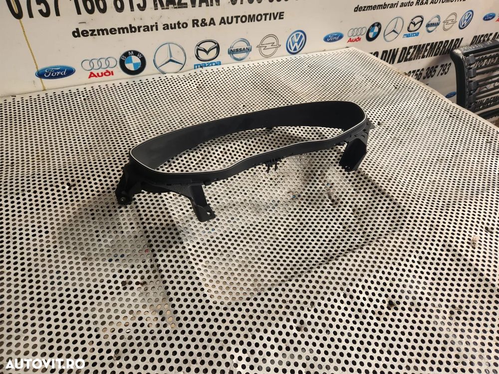 Ornament Rama Ceasuri Bord Audi A6 C7 Dezmembrez Audi A6 C7 Volan Stanga - Dezmembrari Arad - 4