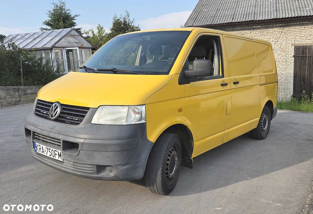 Volkswagen Transporter - 2
