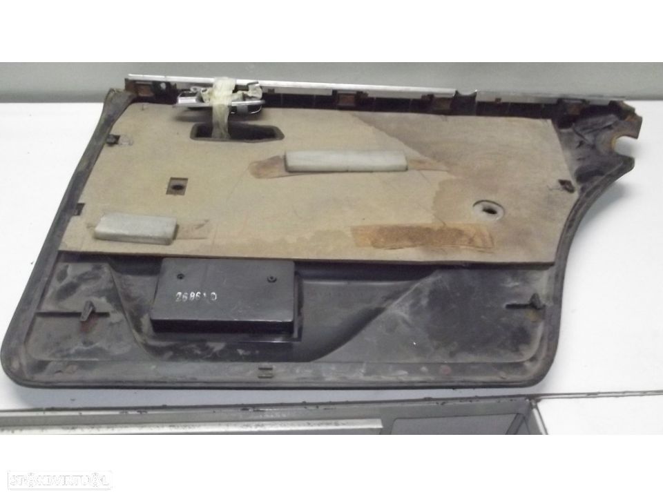 Mercedes 280 se w 116 quartela traseira c/acessorios - 3