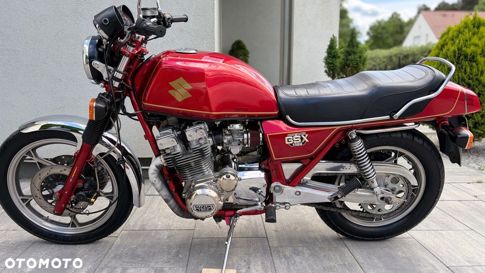 Suzuki GSX - 4