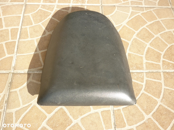 Siedzenie pasażera kanapa tył Suzuki GSX R 600-750 rok 2001-2003
