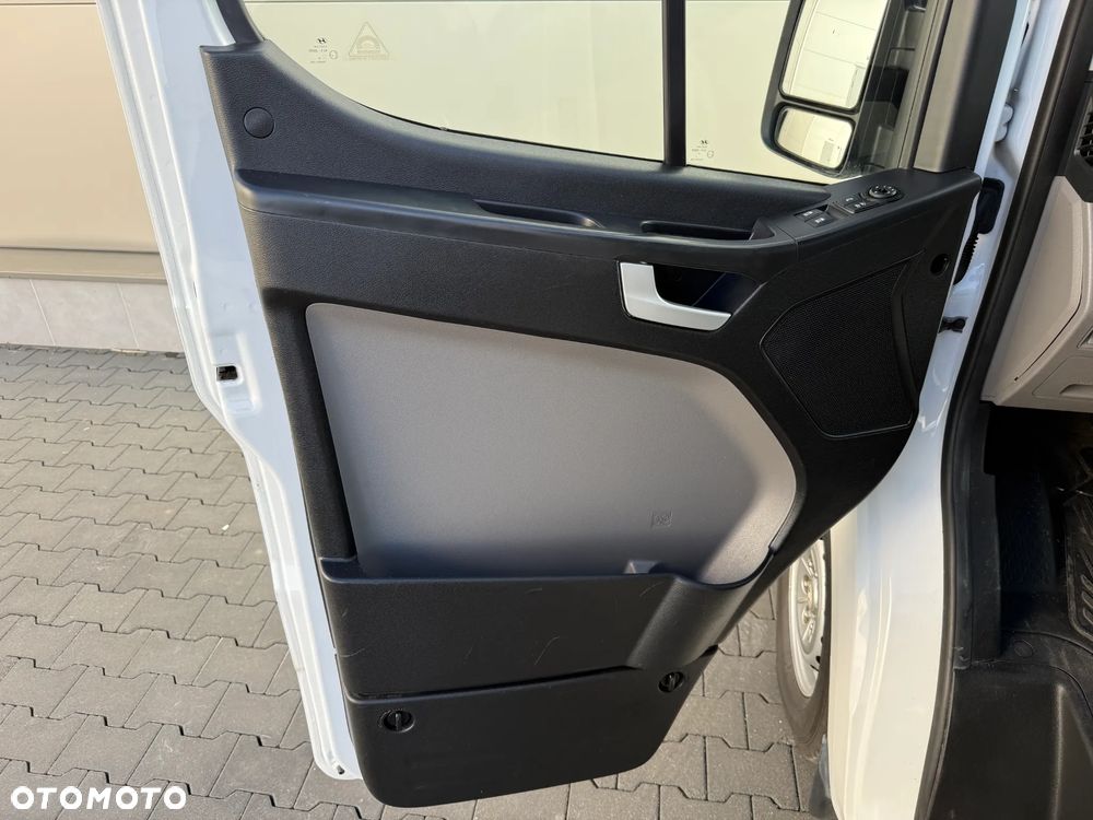 Hyundai H350 - 9