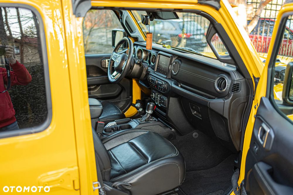 Jeep Wrangler Unlimited GME 2.0 Turbo Sahara - 22