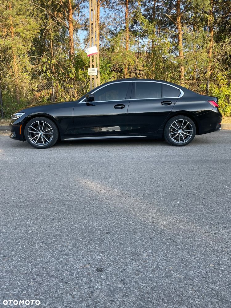 BMW Seria 3 330i - 1