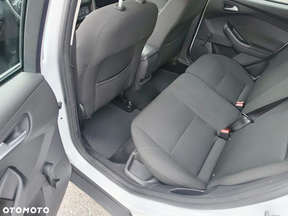 Ford Focus - 6