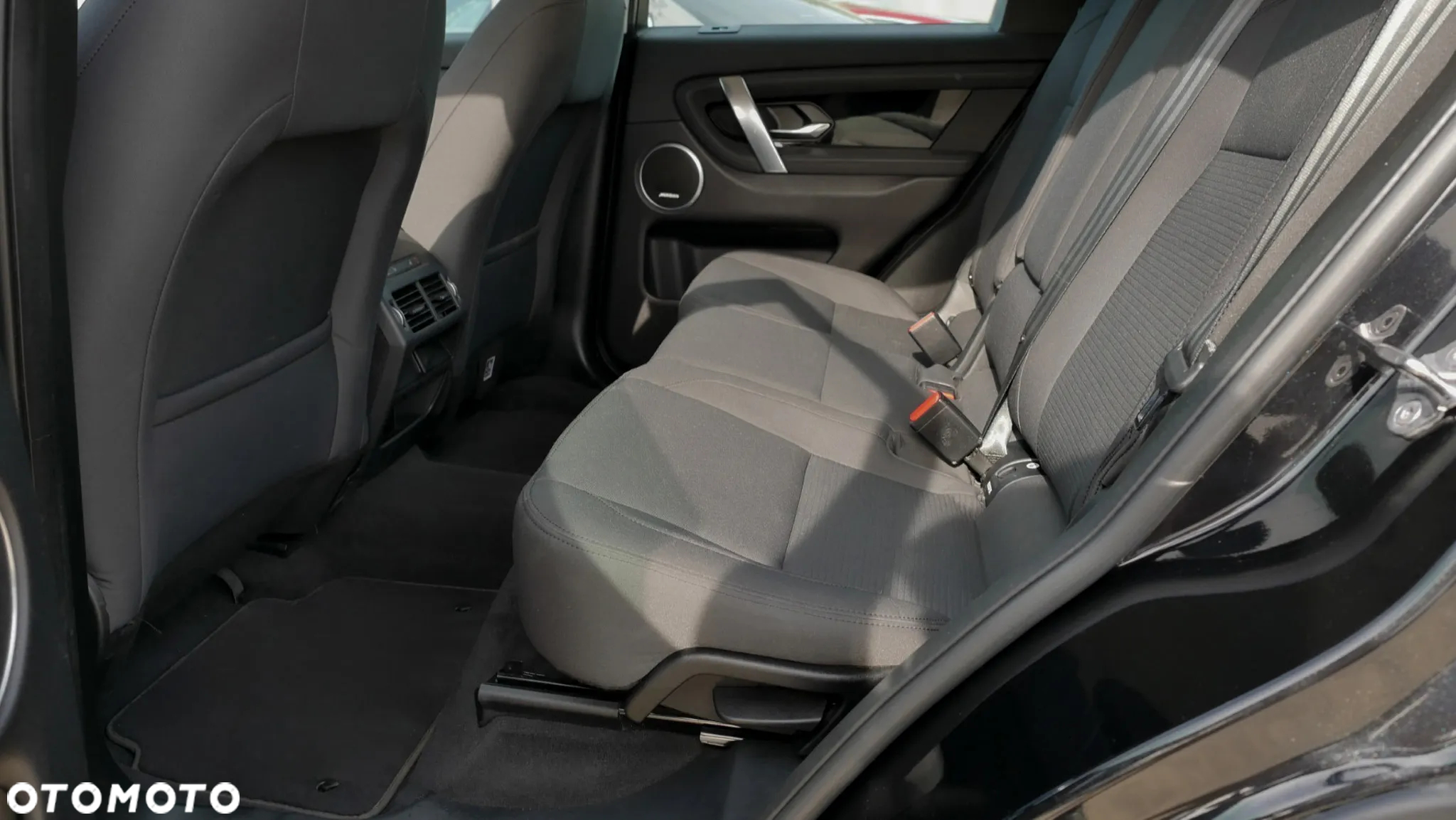 Land Rover Discovery Sport D165 - 25
