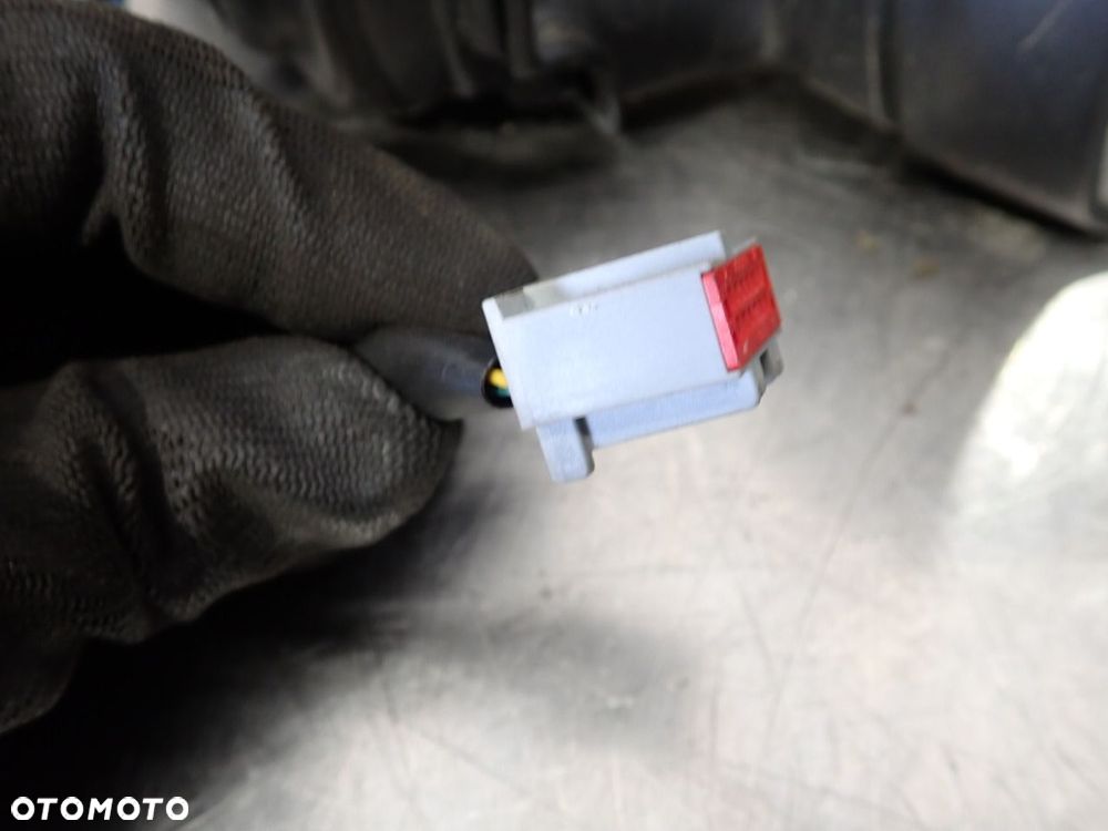 LUSTERKO PRAWE ELEKTRYCZNE FORD MONDEO MK4 2.0TDCI X6 - 4
