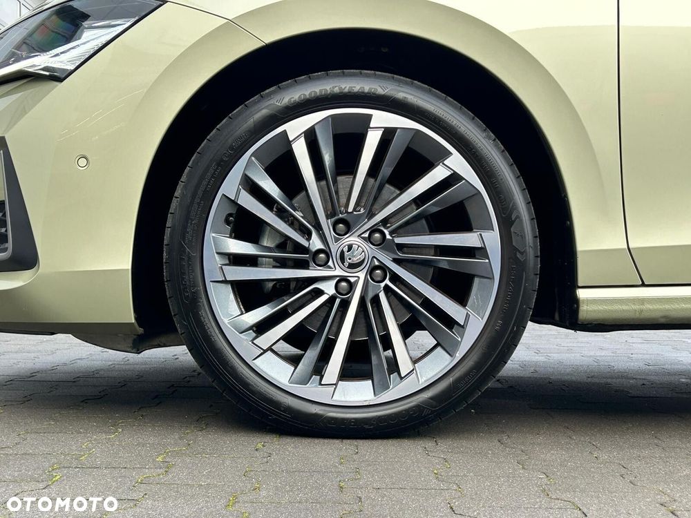 Skoda Superb 1.5 TSI L&K DSG - 41