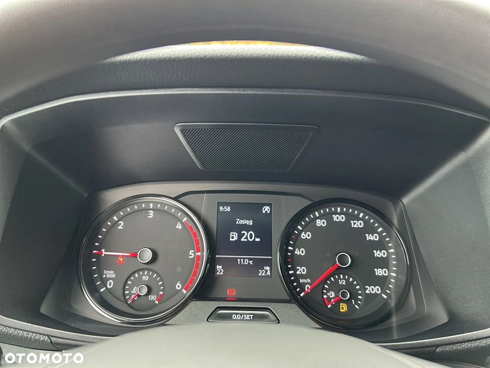 Volkswagen Crafter Furgon 4490 - 20