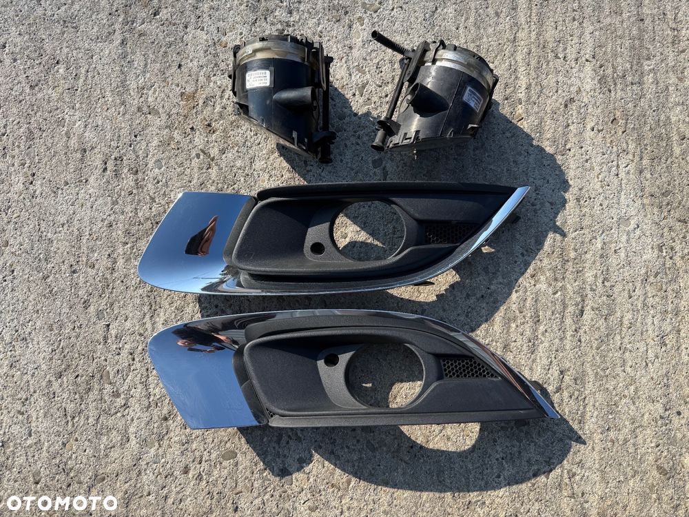 Oel Meriva B Halogeny kratki zderzaka  po Liftingu - 1