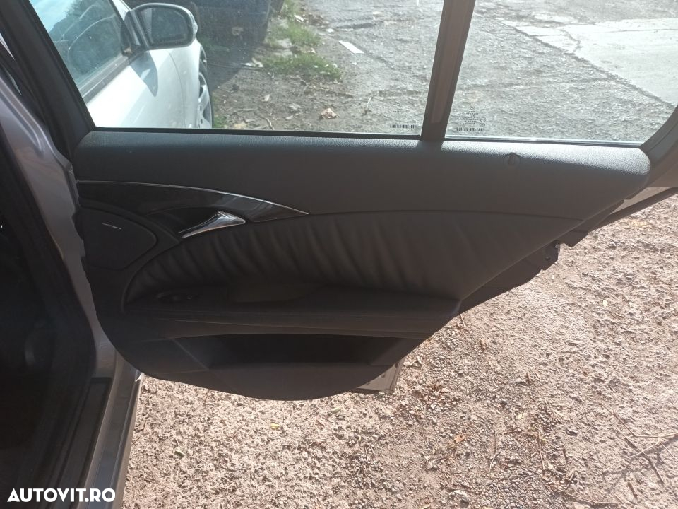 Dezmembrari  Mercedes-Benz E-CLASS (W211)  2002  > 2009 E 320 CDI (21 - 8