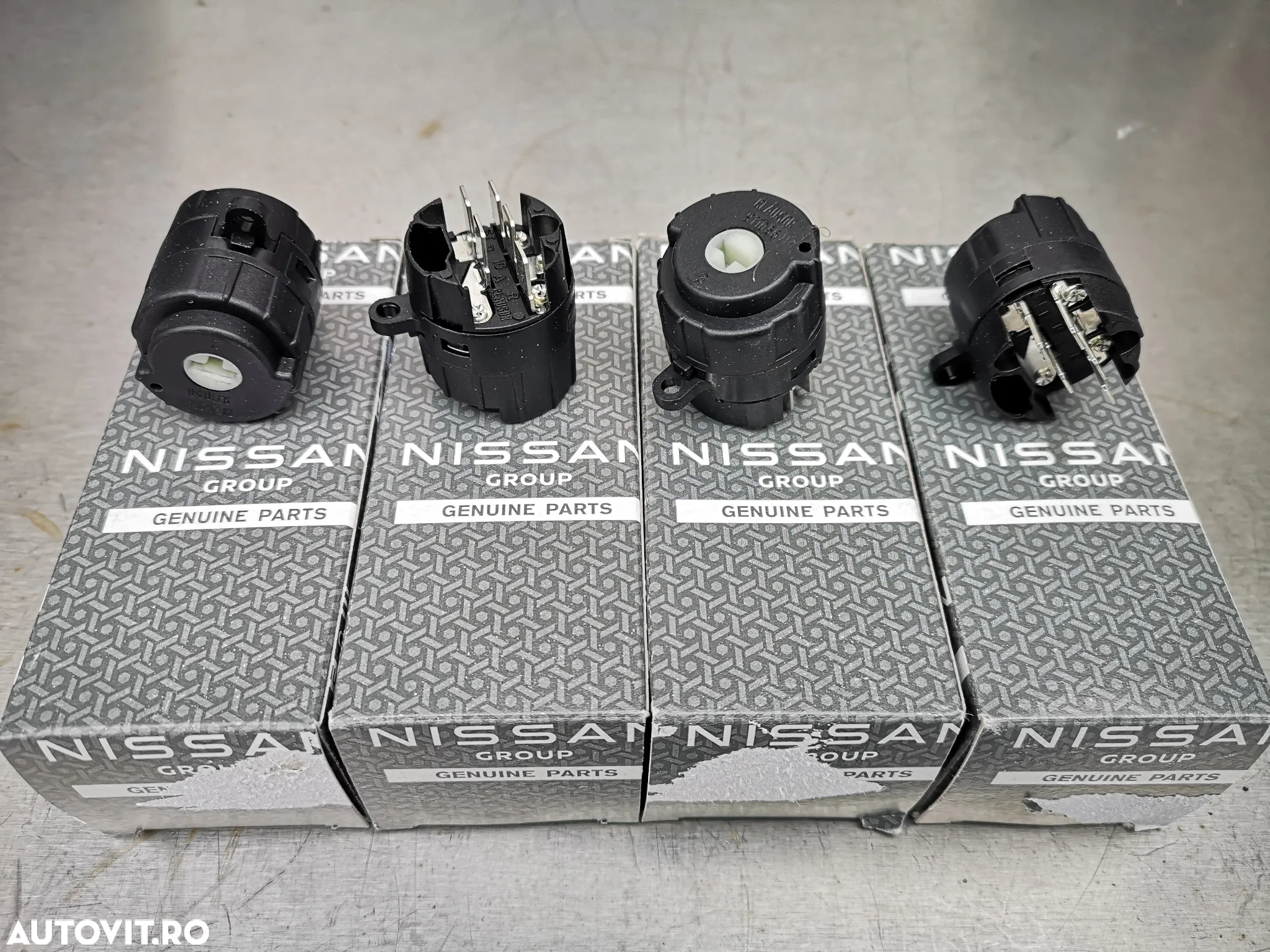 NISSAN ATLEON BARA FATA, FAR, SUPORT FAR, SEMNALIZARE, SCARA, FARURI, SEMNALIZARI PIESE - 29