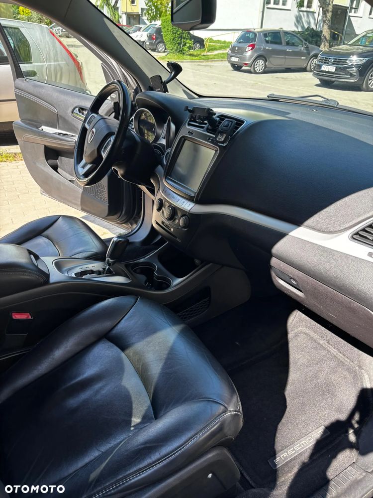 Fiat Freemont 2.0 Multijet Lounge AWD - 10