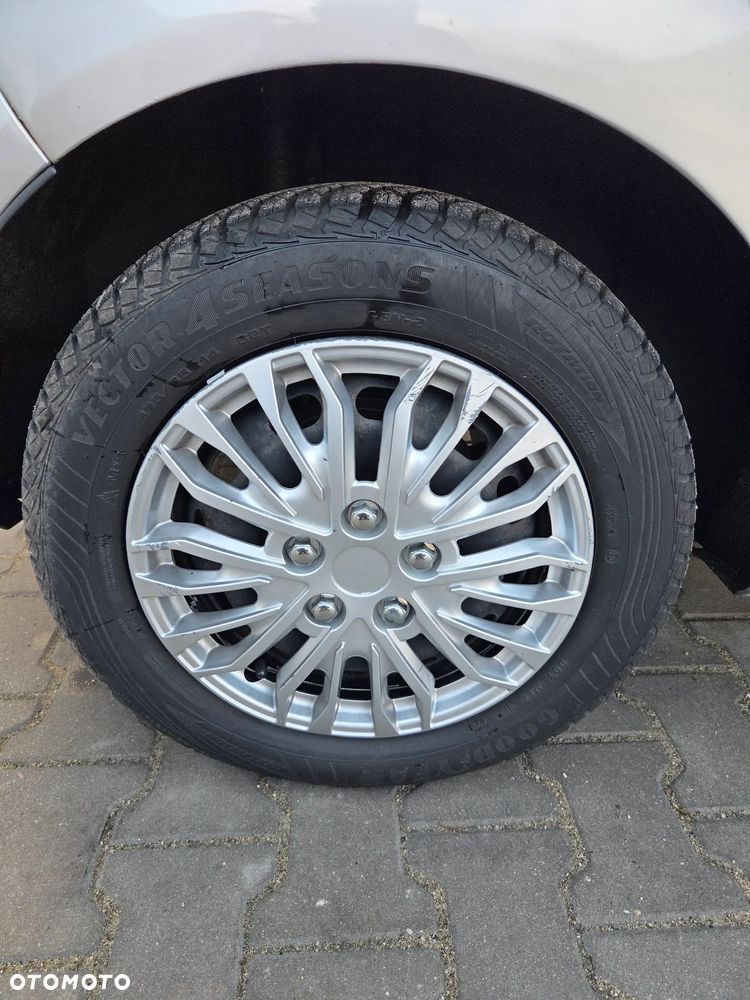 Ford Fiesta 1.25 Titanium EU6 - 18