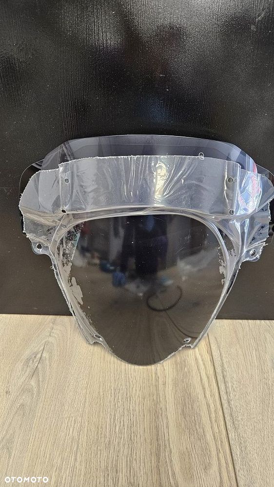 Szyba Turystyczna z Deflektorem Suzuki GSX 1250 FA L0+  990D0-18H55-SMO - 2