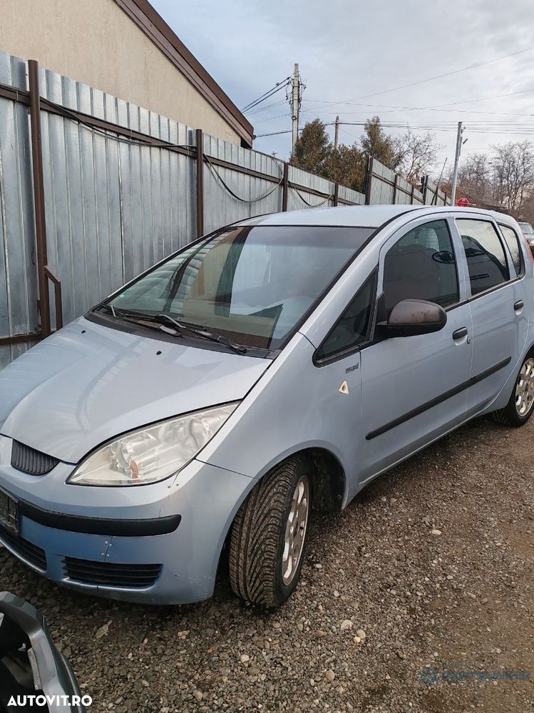 Dezmembrez MITSUBISHI COLT 2004 - 2012 1.3 benzina cod 153.930 70KW an 2006 - 1