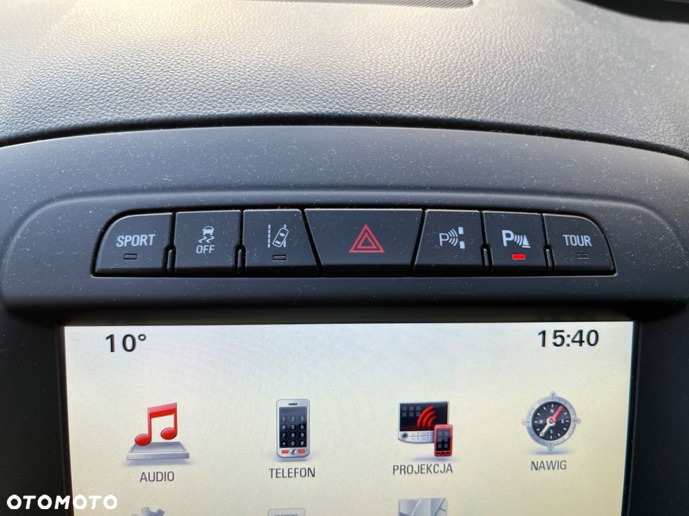 Opel Insignia 2.0 T Cosmo 4x4 S&S - 13