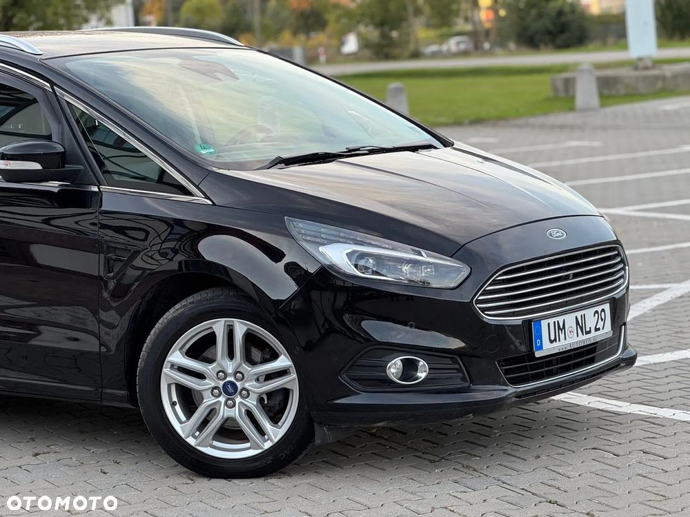 Ford S-Max 2.0 TDCi Titanium PowerShift - 14