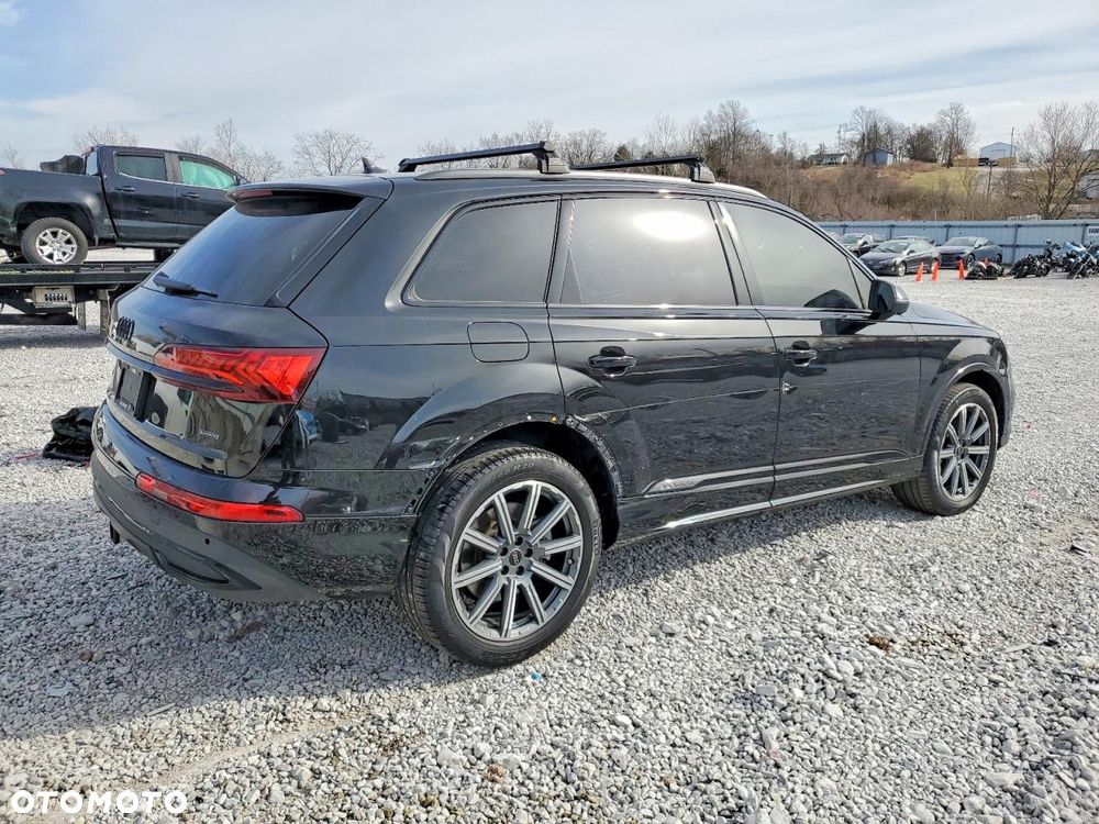Audi Q7 - 4