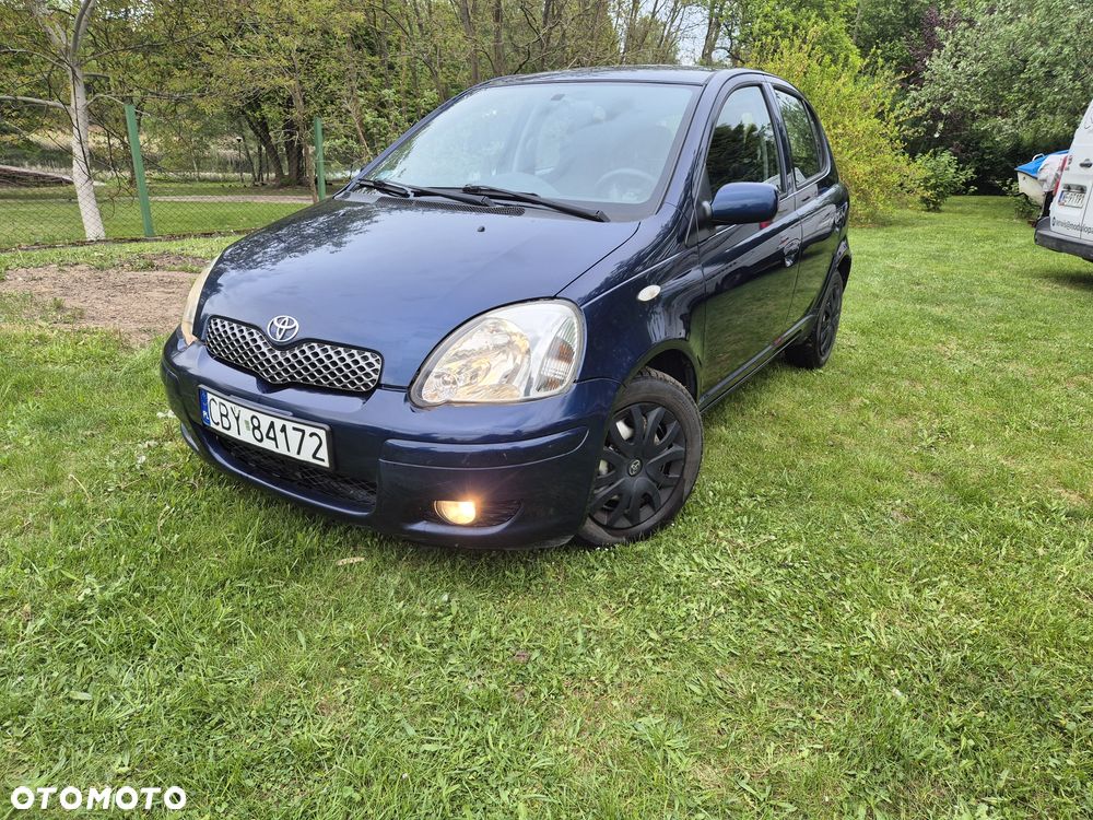 Toyota Yaris - 1