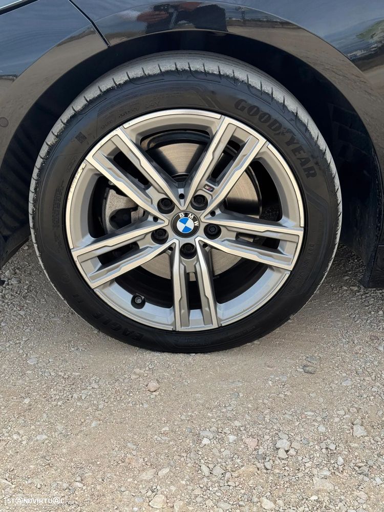 BMW 116 d Pack Desportivo M Auto - 10