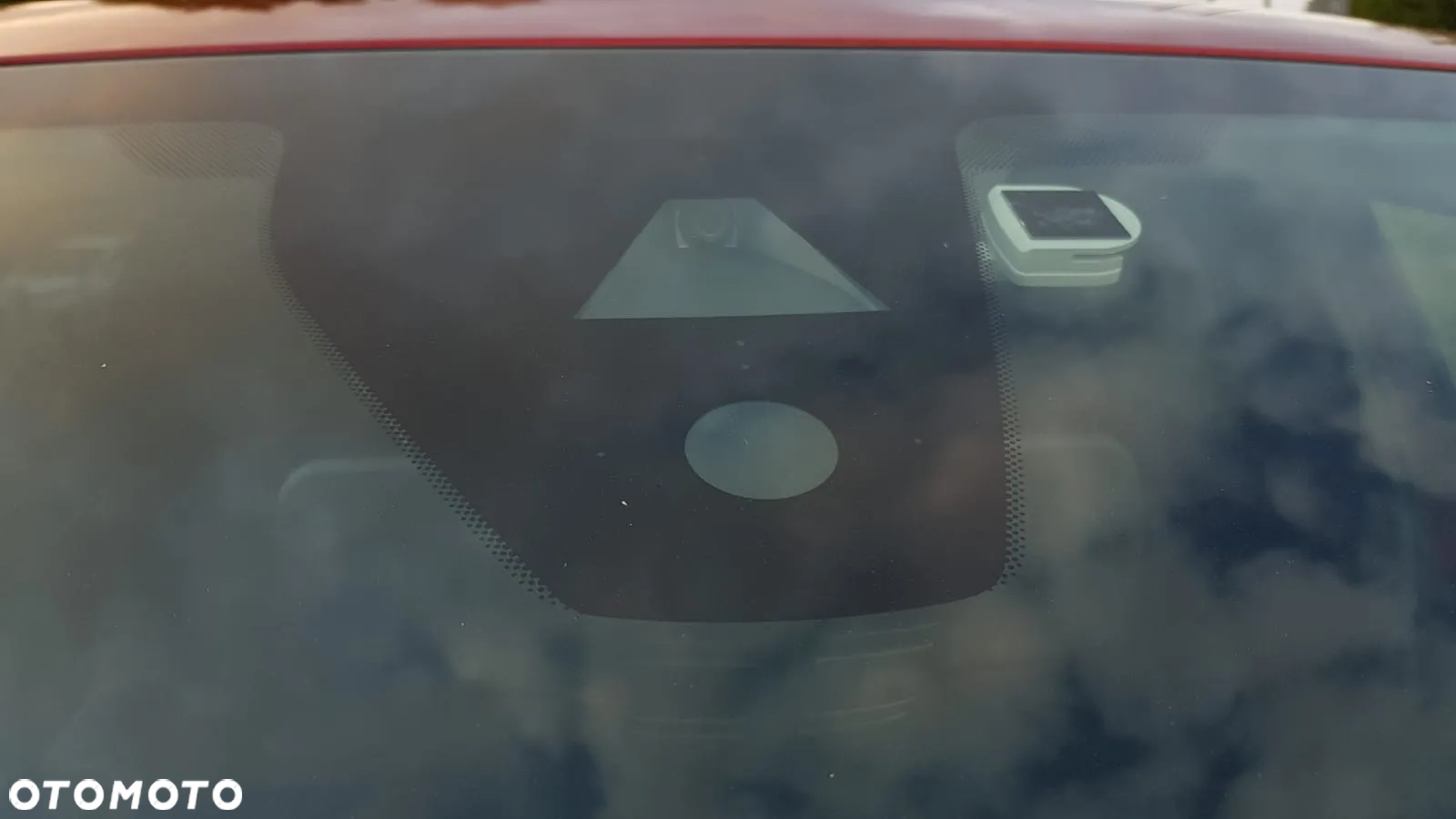 Peugeot 208 - 28