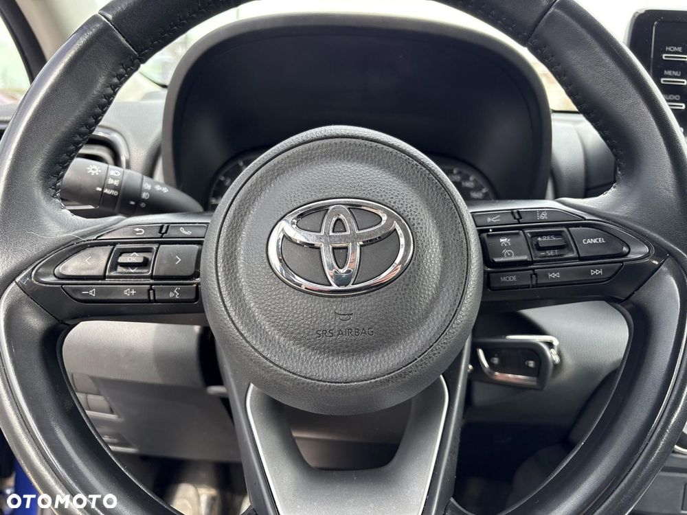 Toyota Yaris 1.5 Comfort - 21