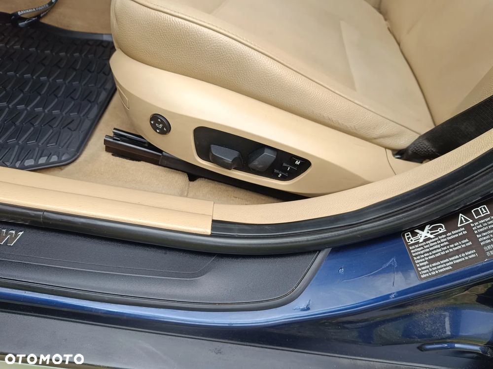 BMW X1 - 8