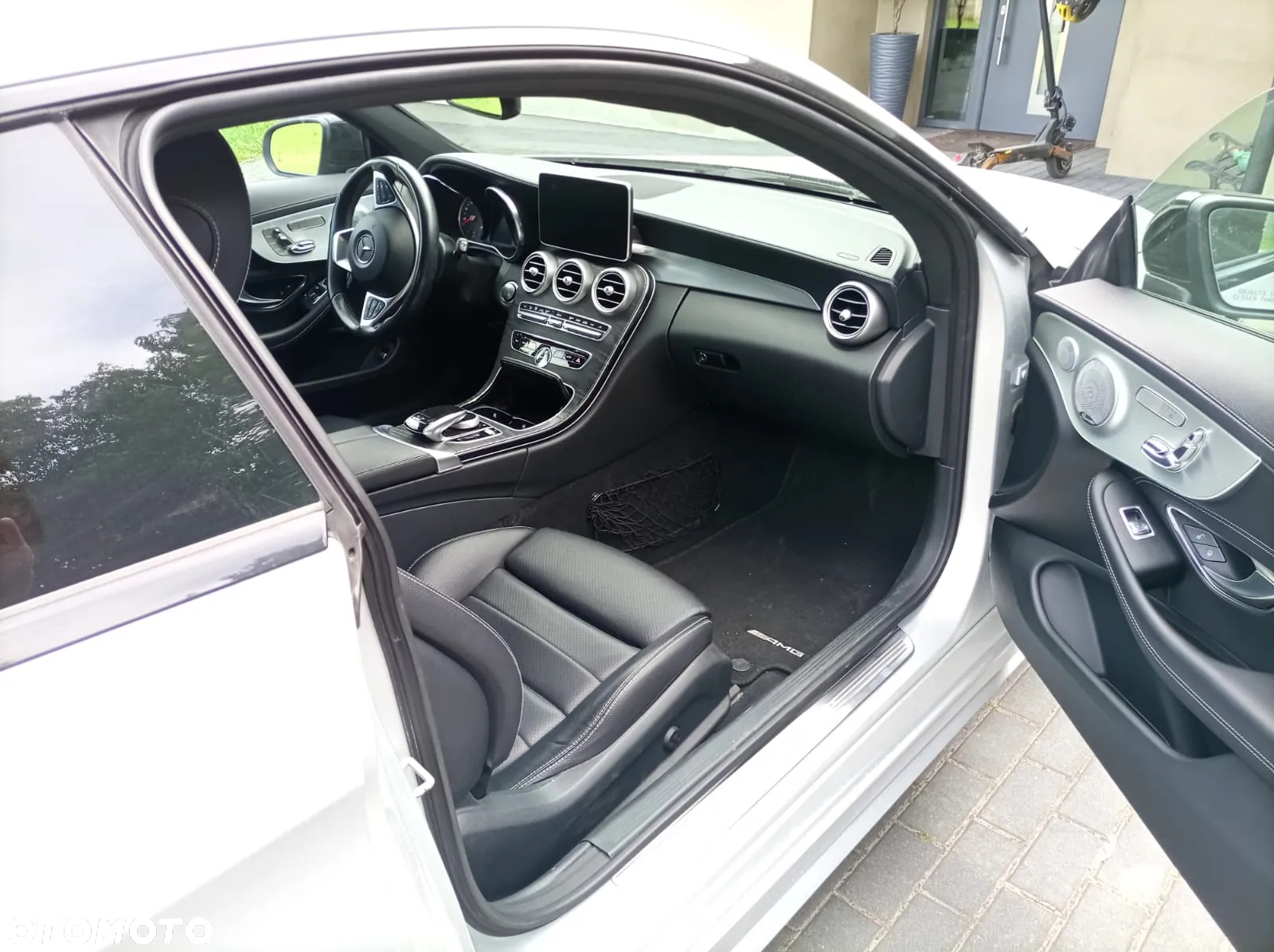 Mercedes-Benz Klasa C 300 Coupe 9G-TRONIC AMG Line - 7