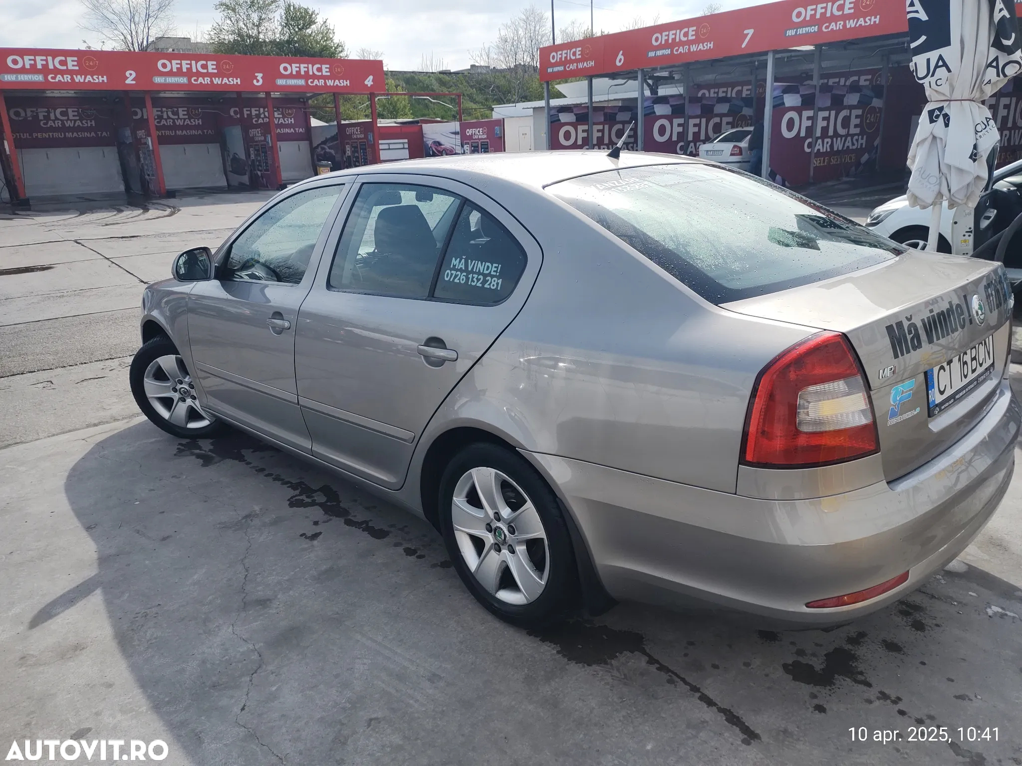 Skoda Octavia 1.6 MPI Ambiente - 4