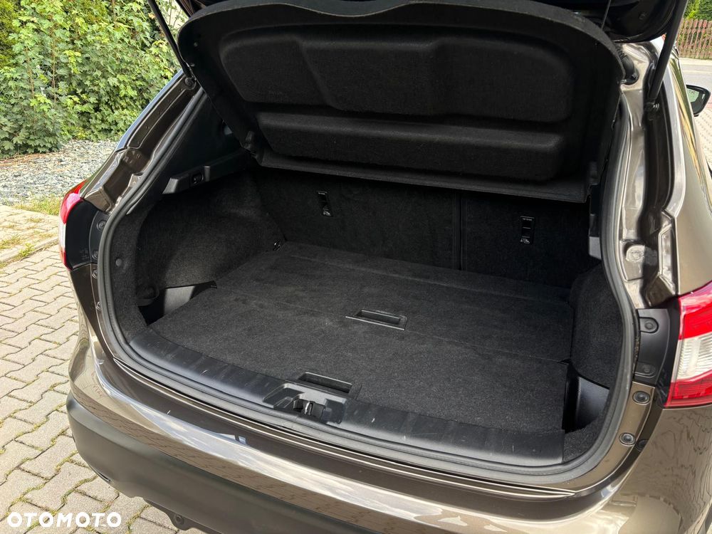 Nissan Qashqai 1.6 DIG-T Tekna - 26