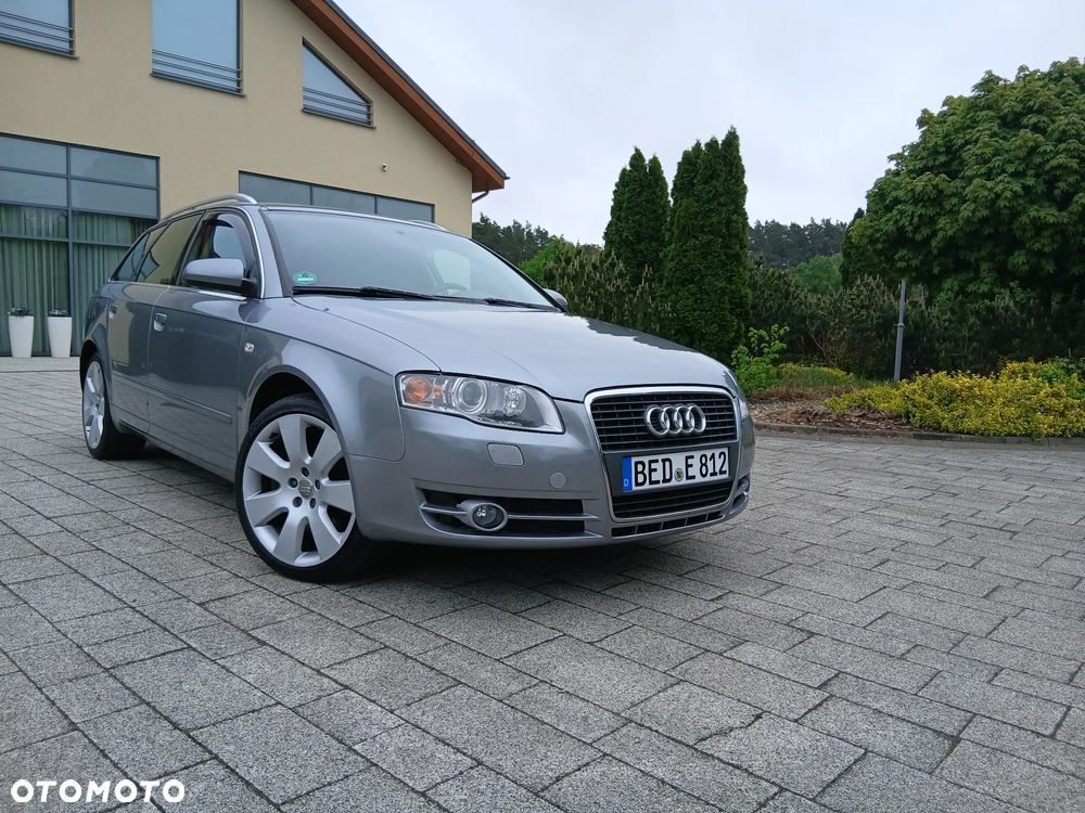 Audi A4 Avant - 1
