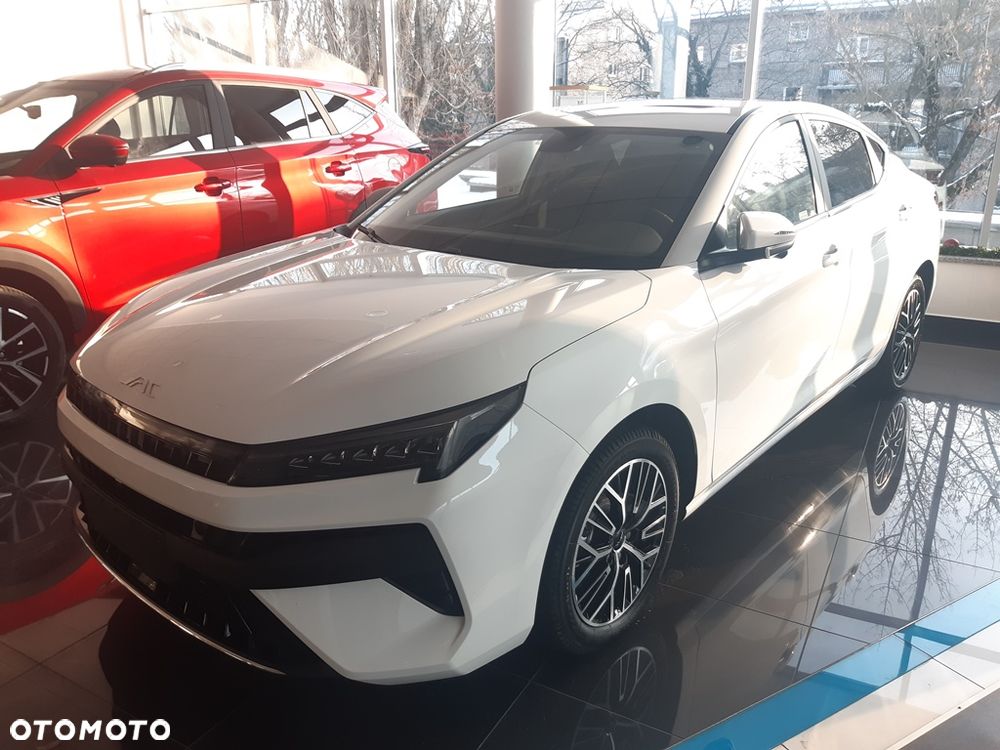 JAC J7 Plus CVT - 1