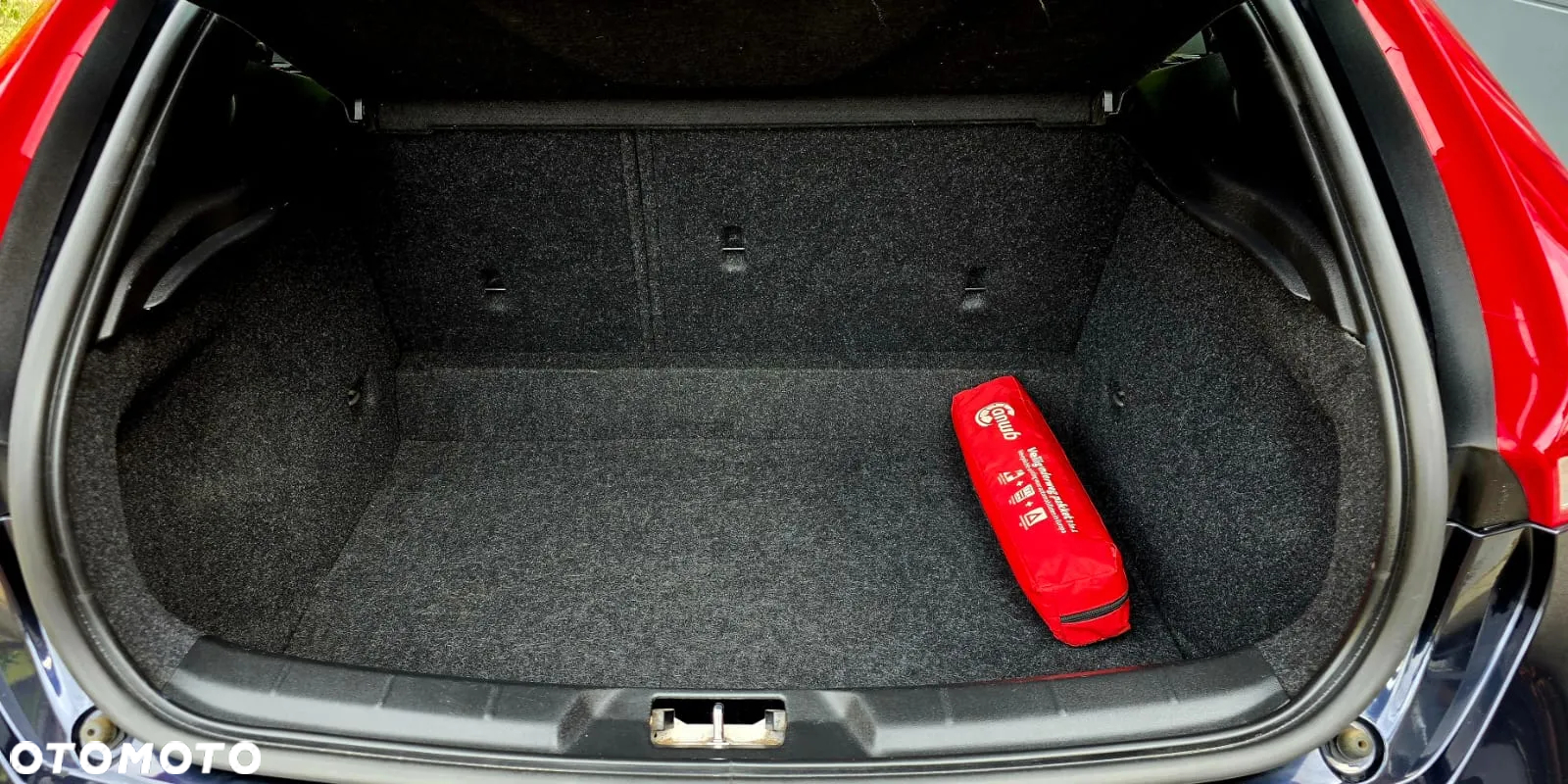 Volvo V40 D2 Drive-E Momentum - 17