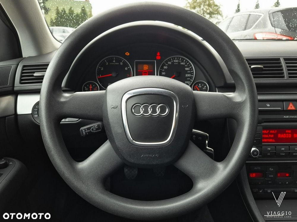 Audi A4 Avant 1.6 - 10