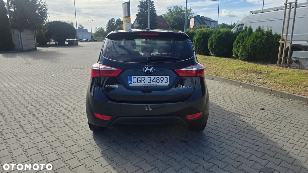Hyundai ix20 1.4 Comfort - 13