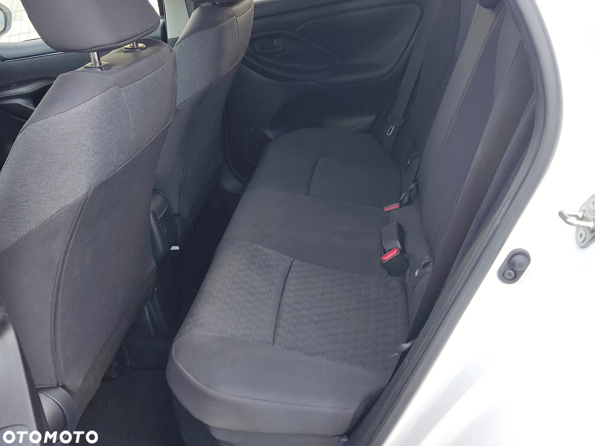 Toyota Yaris Hybrid 1.5 Executive - 20