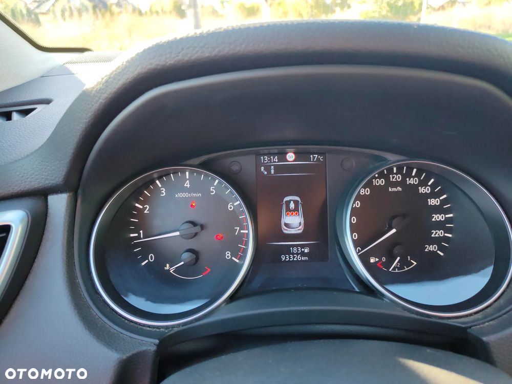 Nissan Qashqai 1.2 DIG-T Tekna EU6 - 4