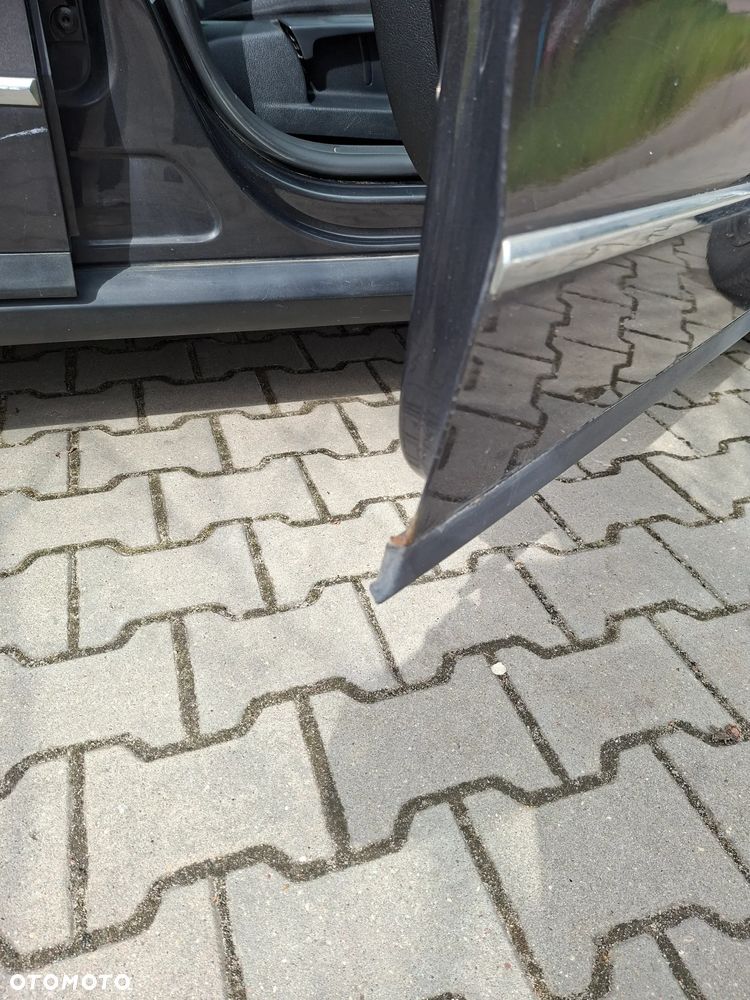 Volkswagen Passat 2.0 TDI DPF Highline - 10