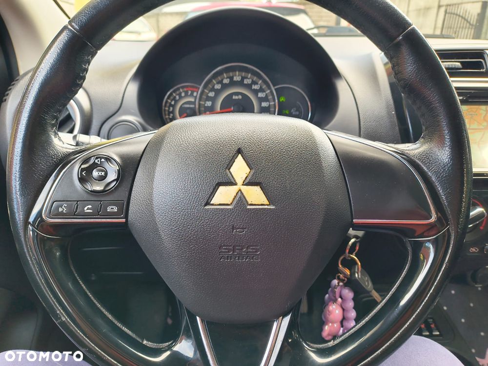 Mitsubishi Space Star - 7