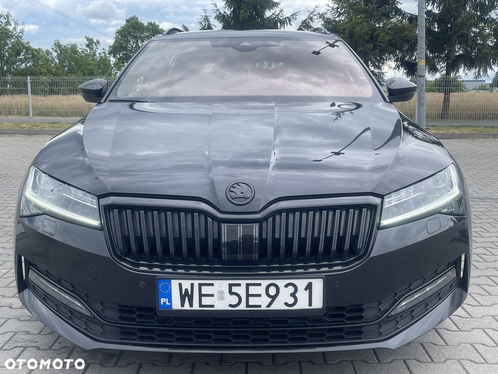 Skoda Superb 2.0 TDI SCR Sportline DSG - 2